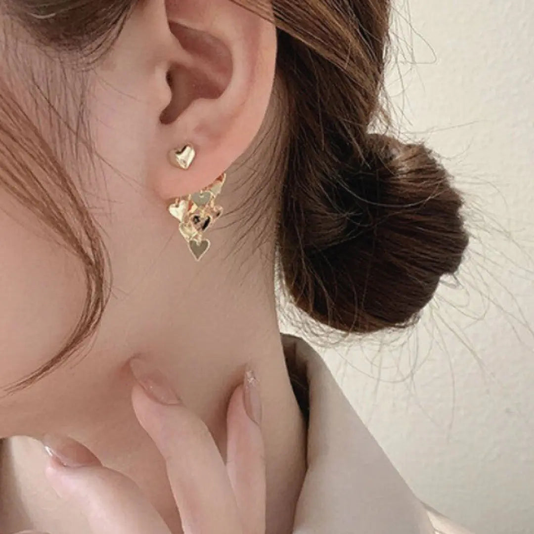 Raining Hearts Earrings